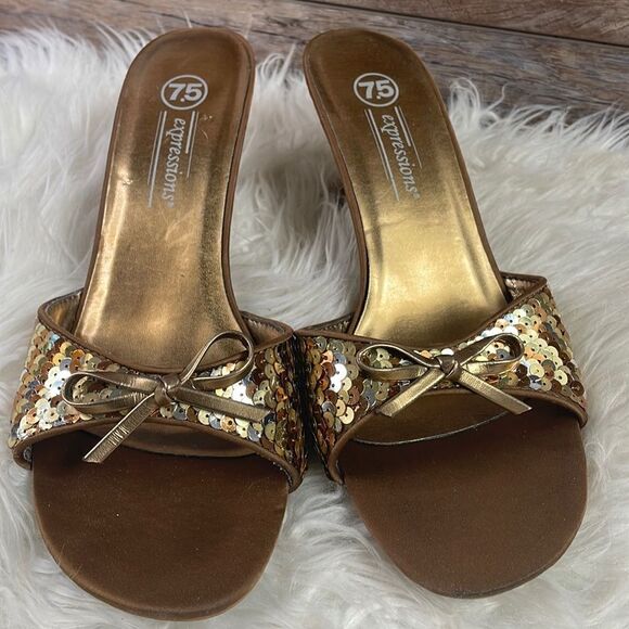 Expressions Sequined Slide In Heels, Size 7.5, Goldtone and Bronzetone Sequins - Picture 3 of 12